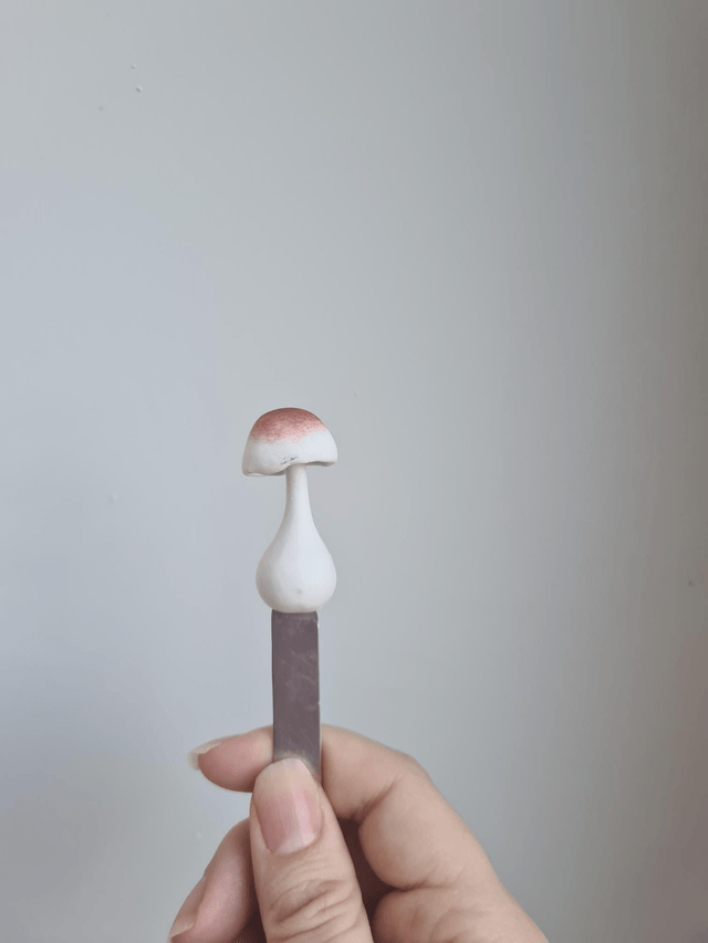 White Mushroom bookmarker