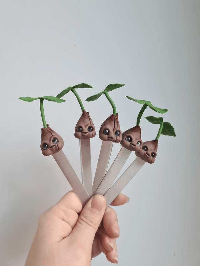 Seedling bookmarker 